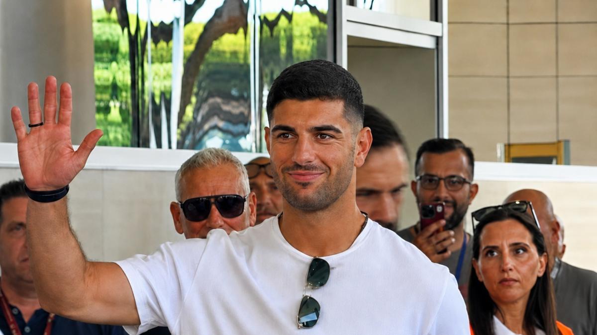 Immagine strip Calciomercato n.1