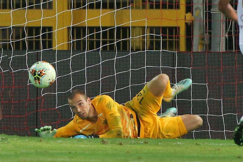 Twitter, Pau Lopez nella Serie A Top 11 di Wyscout. FOTO!