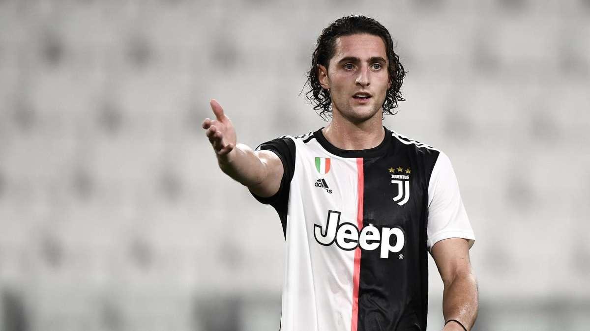 Juventus, Rabiot: "È un match particolare, ma dobbiamo vincere per preparare la gara di Champions"