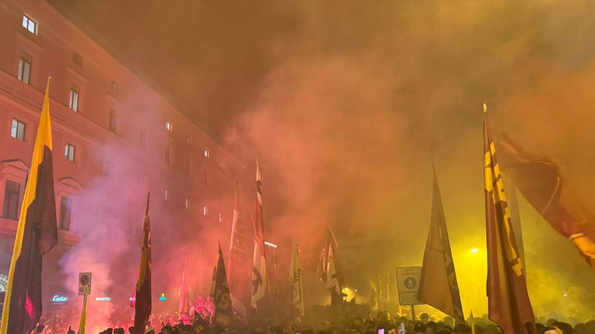 Roma, contro il Dortmund finisce 2-2. Calciomercato Roma, per Mora l’ultima parola spetta ai Friedkin. Femminile, sconfitta contro il Borussia Dortmund