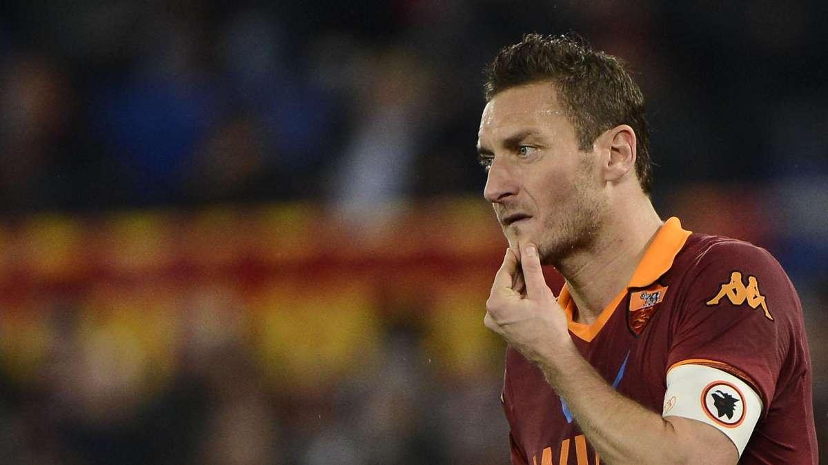 Totti: "Primo tempo bruttissimo, dobbiamo cambiare marcia"