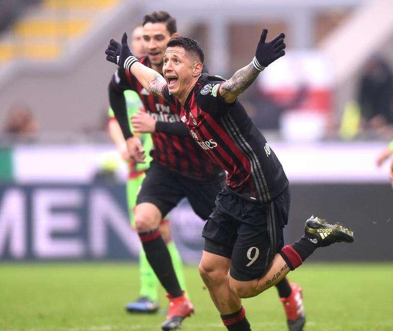 ESCLUSIVA VG RADIO - Currò, La Repubblica: "Milan non obbligato a vincere all'Olimpico. Montella potrebbe comunque scegliere Lapadula e non Bacca"