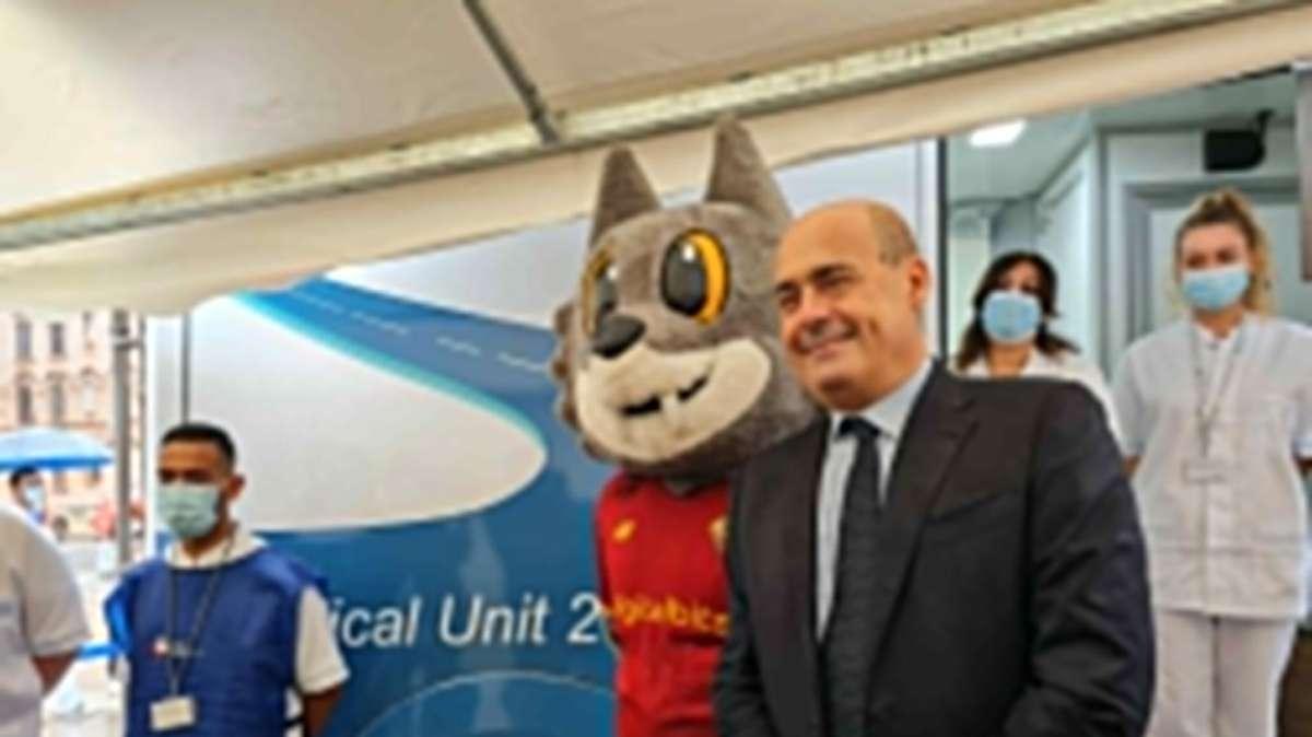 Su le maniche - Campagna di sensibilizzazione della Roma per i non vaccinati, presente anche Zingaretti: "Colpito dall’impegno del club, grazie Roma". FOTO! VIDEO!