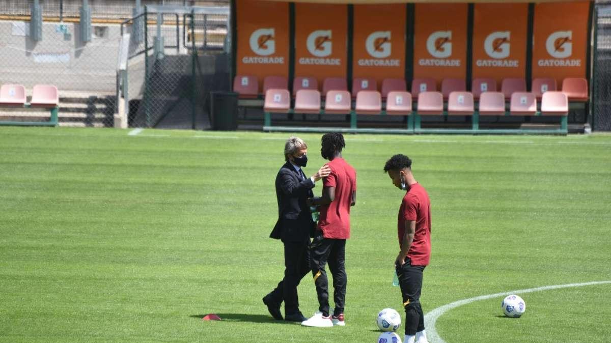 Darboe e Zalewski assistono alla partita della Roma Primavera