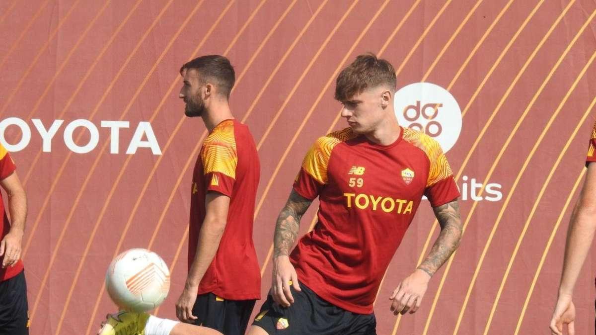 Polonia, Zalewski esulta per il passaggio agli ottavi di finale: "Stiamo arrivando"