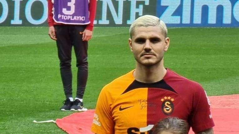 Immobile batte Icardi 5-0: doppietta. Maurito non ritira la medaglia