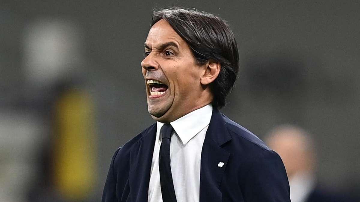 Così  Fan tutti - "Credete davvero di giocare un campionato regolare? Non illudetevi. Interessante come i laziali sfottevano i romanisti per il 3-2 contro il Verona e poi ne hanno presi 4"