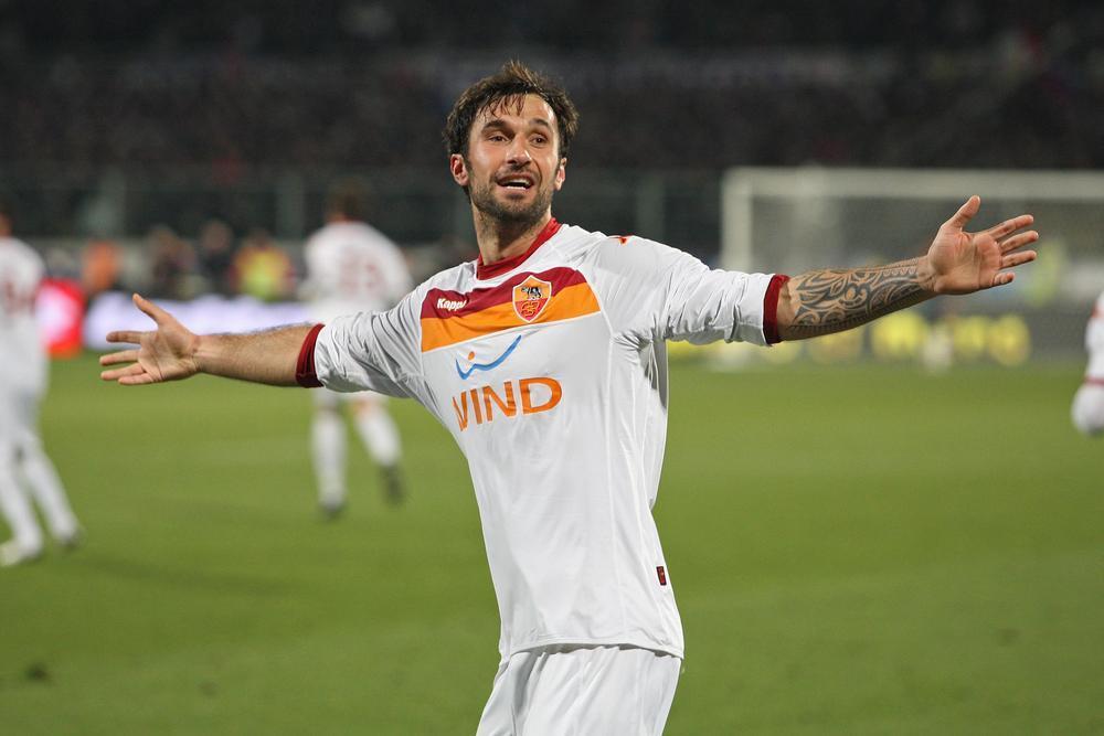 Accadde oggi - Vittoria a Torino. Vucinic: "Quante gliene ho dette a Storari...". Amoroso: "Fui a un passo dalla Roma"