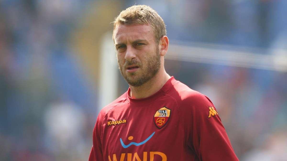 De Rossi: "Se la Roma accettasse un'offerta andrei via, ma mai in Italia"