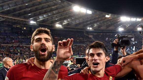 Instagram, Strootman e Perotti scherzano: "In panchina, insieme"