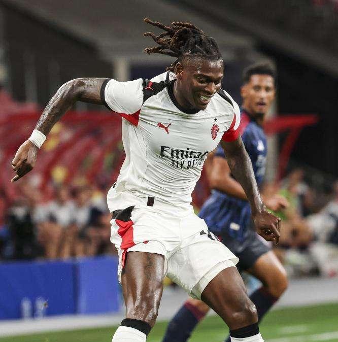 Milan, Leao: "Con Allegri è cambiato tutto"