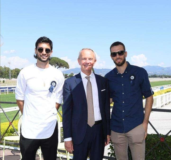 Pastore e Pau Lopez all'ippodromo delle Capannelle. FOTO!