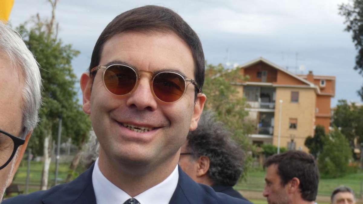 Vitali: "Vogliamo valorizzare l'impatto che avrà la Curva Sud. Dan e Ryan hanno pensato personalmente a disegnare la Curva più inclinata e più grande del mondo"