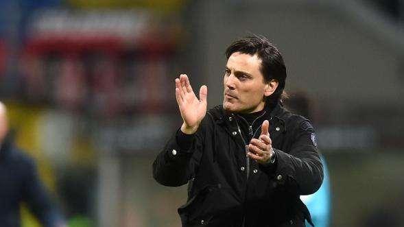Milan, Montella firma il rinnovo: "Avanti insieme per raggiungere gloriosi obiettivi"