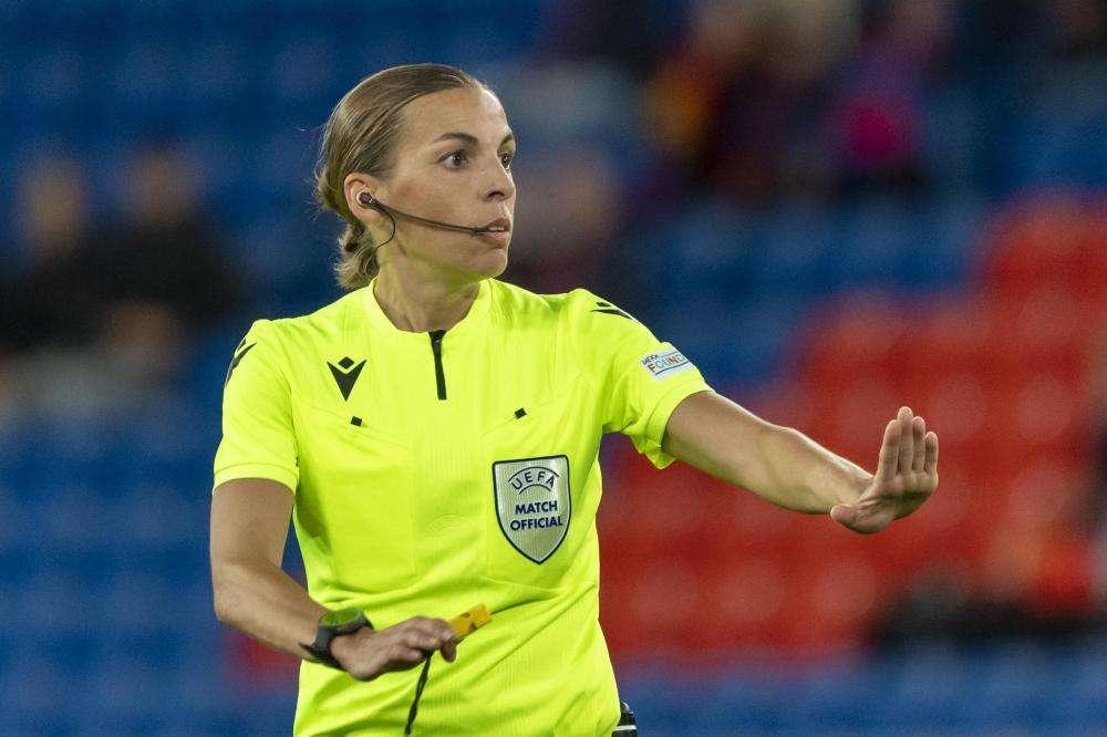 Italia Femminile, Frappart arbitrerà gara contro la Svizzera a Palermo