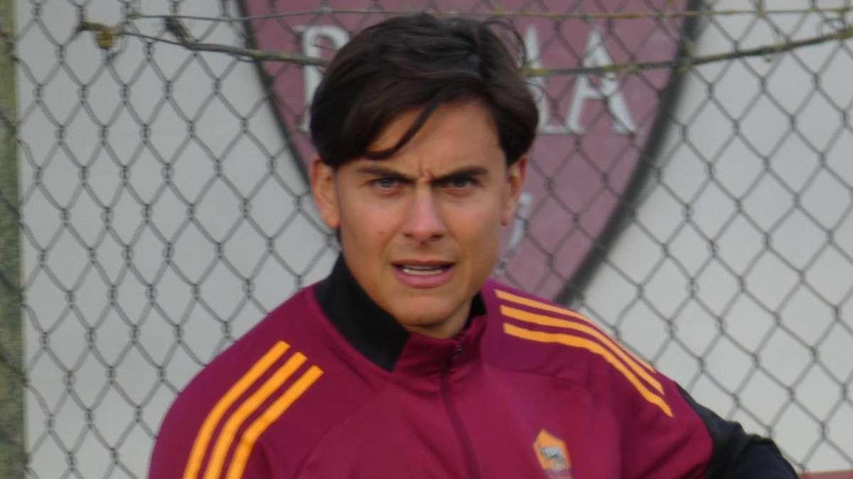 Nuovo stop per Dybala nell'allenamento odierno: problema al ginocchio per la Joya