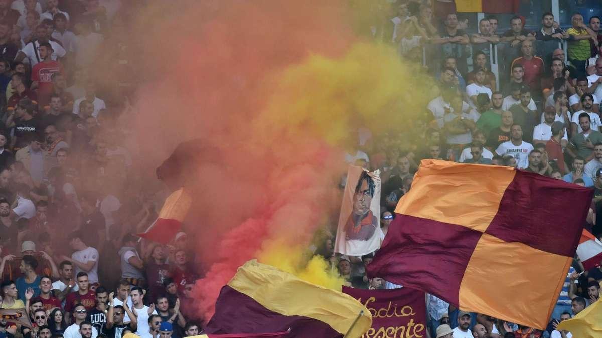 LA VOCE DELLA SERA - Trigoria, out Nainggolan e De Sanctis. Garcia: "Voglio essere il primo allenatore nel nuovo stadio". CSKA Mosca-Roma a porte chiuse
