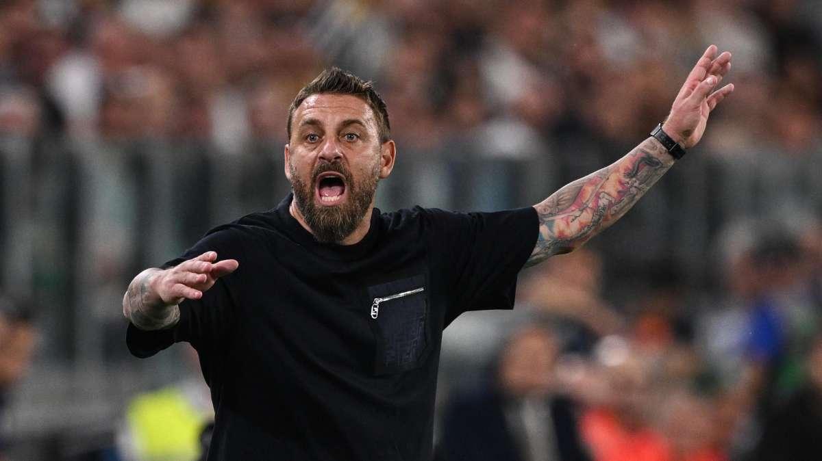 De Rossi: "Giusto dare minuti a El Shaarawy. Totti darebbe un braccio per me e io lo darei per lui". VIDEO!