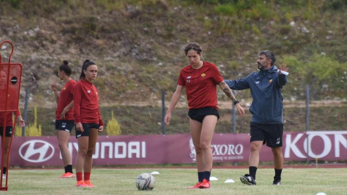 Roma-St. Pölten, le convocate di Spugna: out Lind