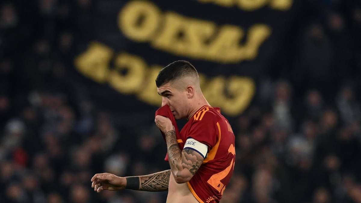 Giudice Sportivo - Tre giornate in Coppa Italia a Mancini, due ad Azmoun. Squalificata la Curva Nord per gli ululati razzisti a Lukaku, ma solo una multa per la bottiglietta a Bove