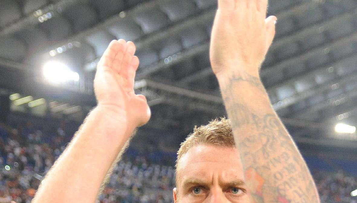 De Rossi, Nainggolan e Pjanic nella lista dei giocatori più forti della Champions di bleacherreport.com