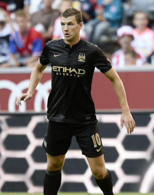 Dall'Inghilterra: l'Arsenal prepara l'offerta per Dzeko