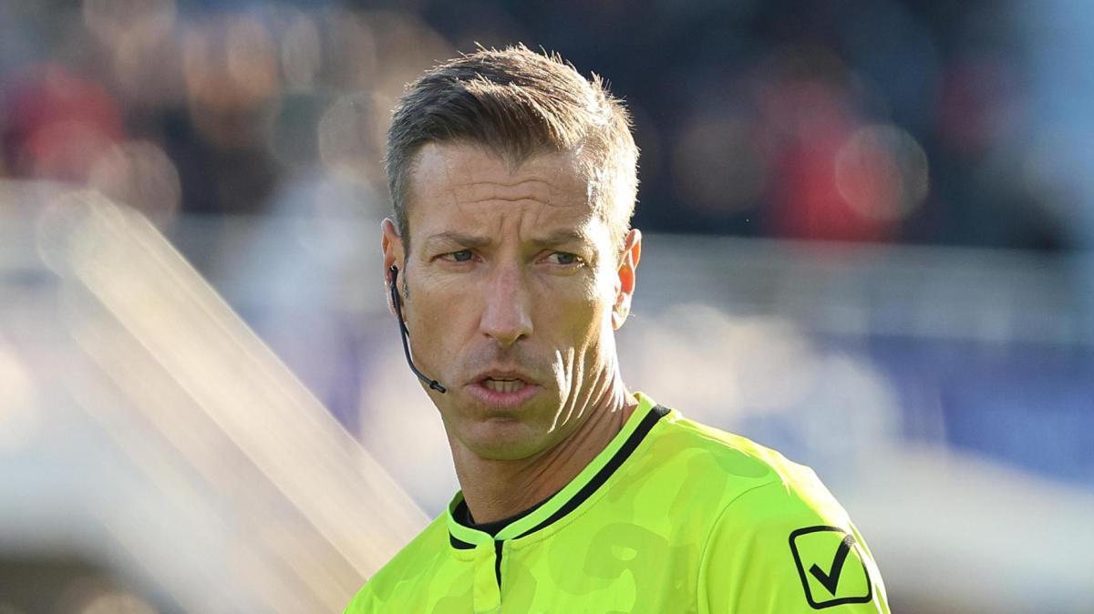 Immagine strip L'arbitro n.1