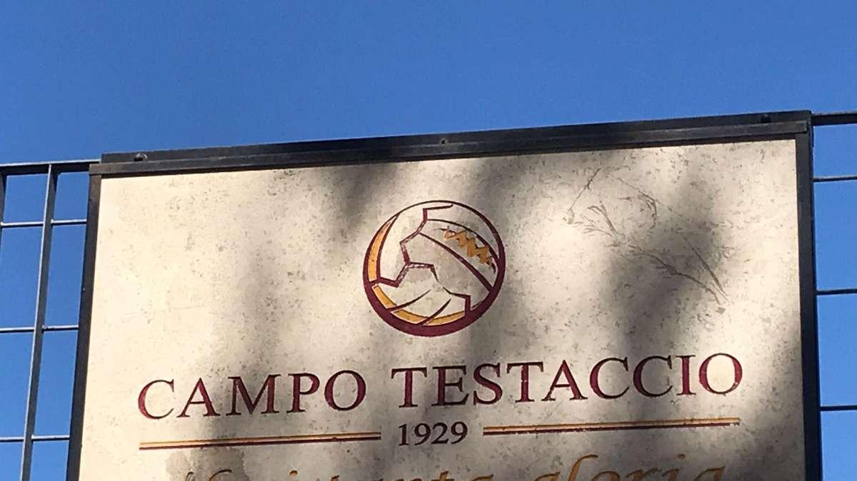Disegnata la stella di David sulla targa di Campo Testaccio