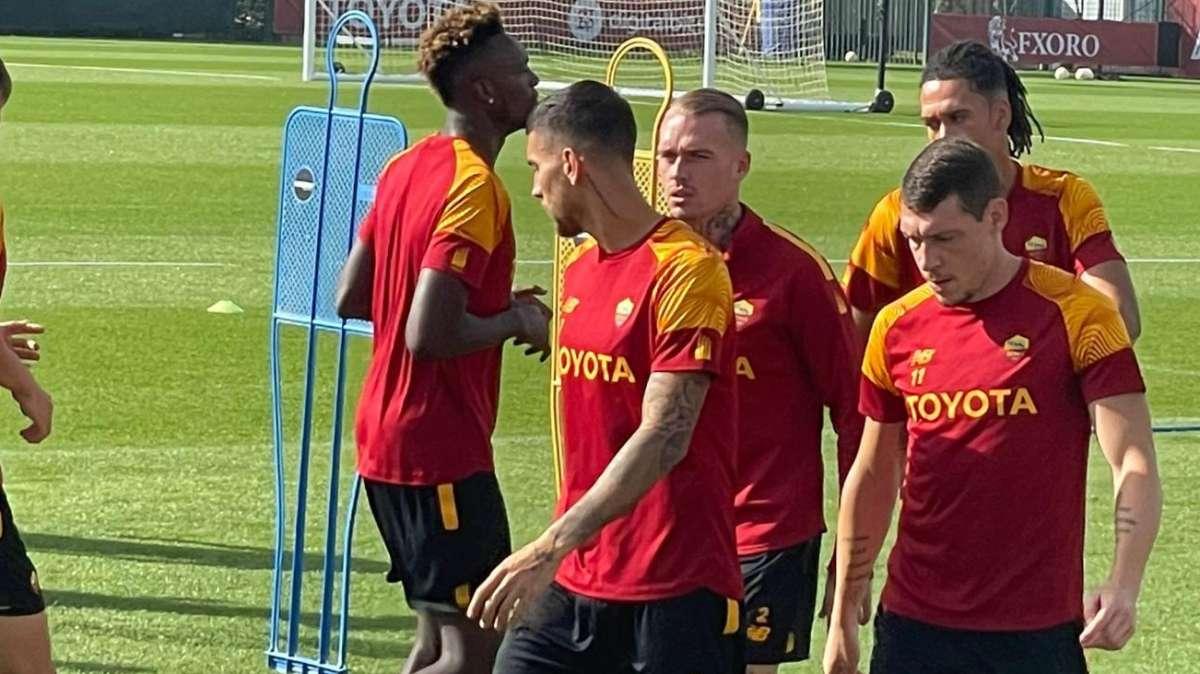 TRIGORIA - La rifinitura in vista della gara contro l'HJK Helsinki. Pellegrini c'è. Assenti Celik, Zaniolo e Matic. VIDEO! 