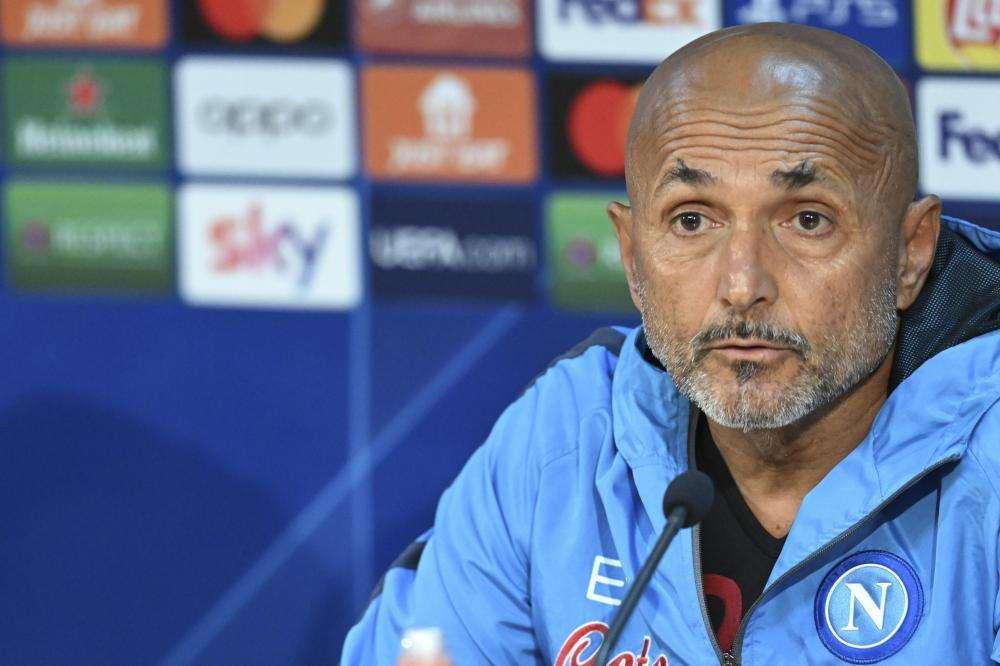 Napoli, Spalletti: "Ci girano le scatole per il ko contro l'Inter"