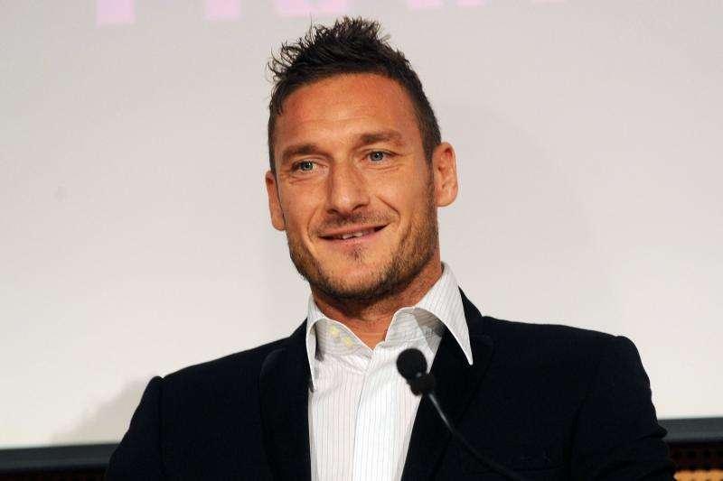 Totti e famiglia in visita al Camp Nou. FOTO!