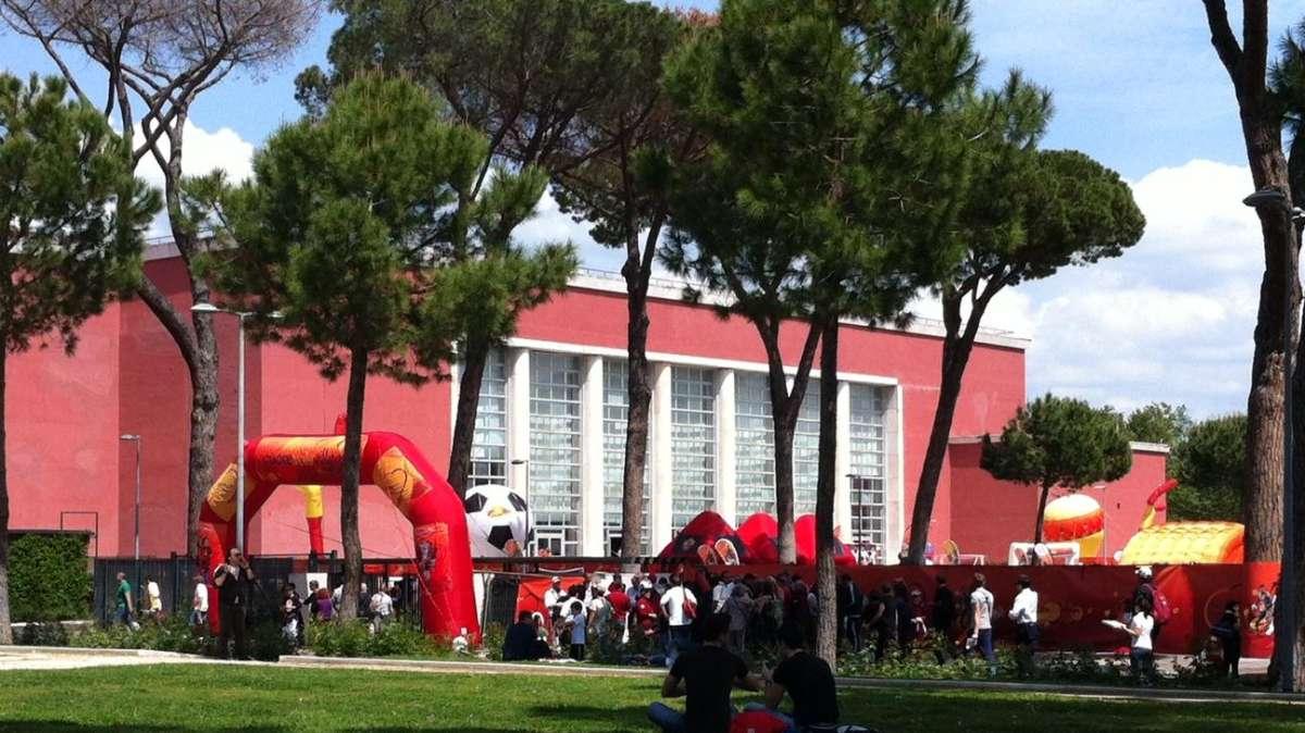 Roma-Siena 4-0 - Giallorossi sul velluto. Osvaldo (tripletta) e Lamela firmano il poker. Problema alla caviglia per De Rossi. FOTO!