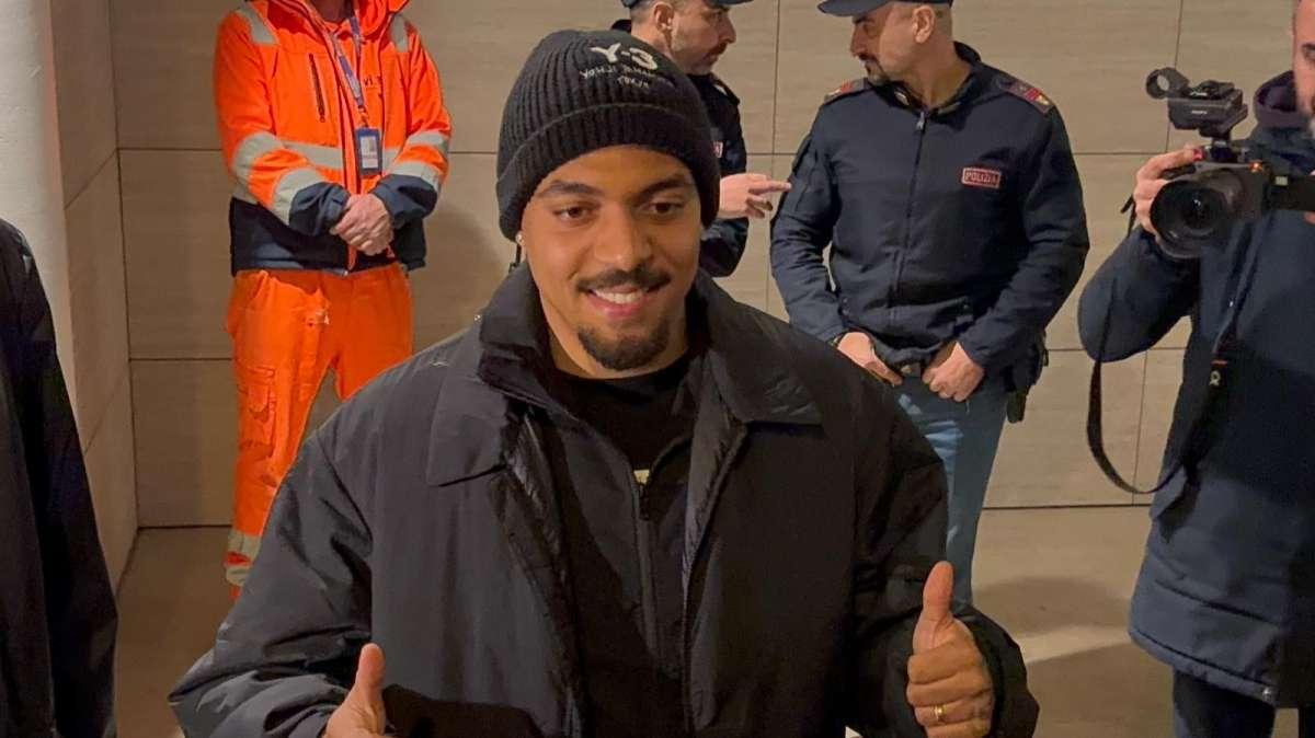 Esordio da protagonista con la Roma per Malen, la cam di DAZN ne esalta le giocate. VIDEO!