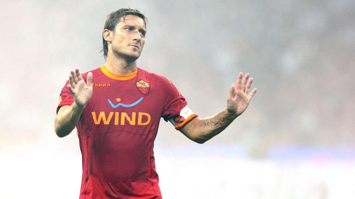 Giudice Sportivo: 20.000 euro di multa alla Roma per intemperanze tifosi