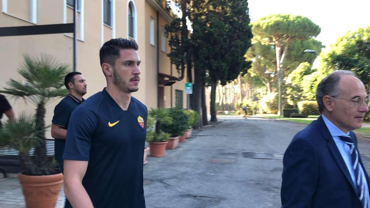 Visite mediche di Çetin all'Hellas Verona. FOTO!