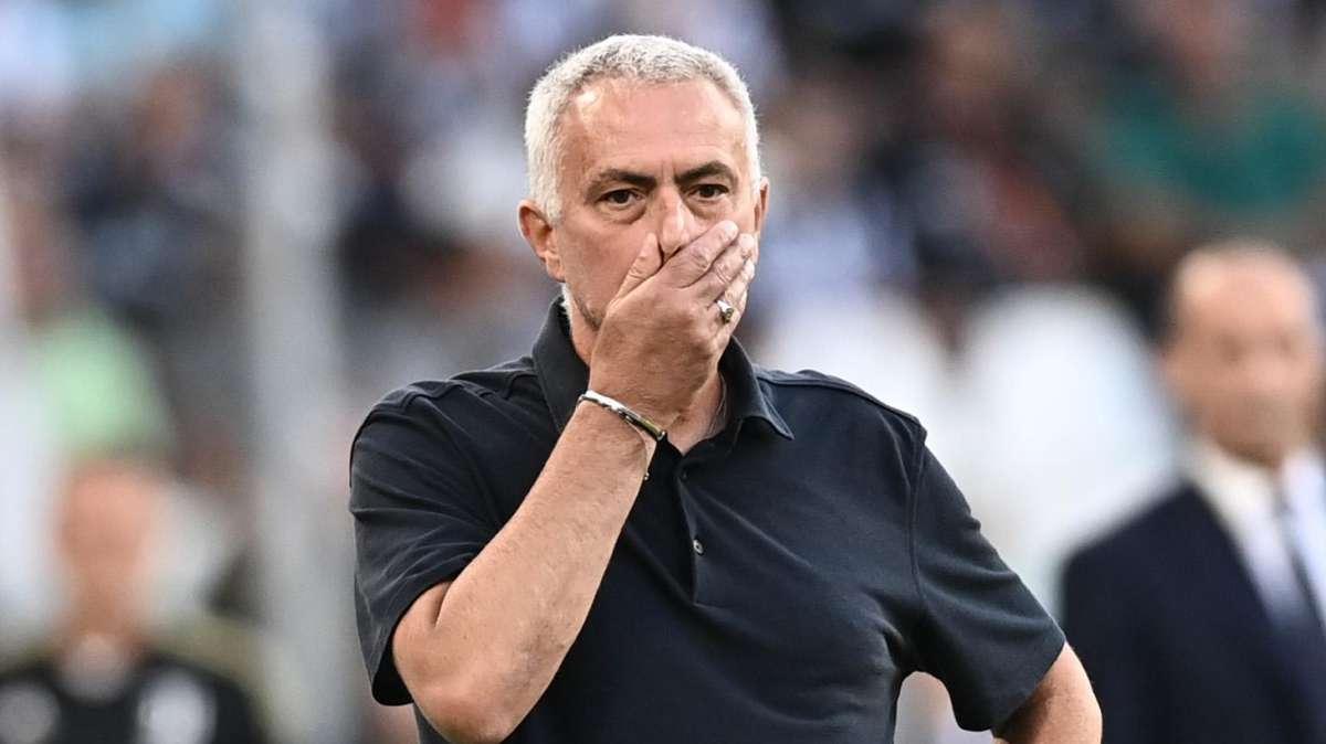 Le pagelle di Mourinho: zero tiri in porta. Il pullman stile Barça non funziona