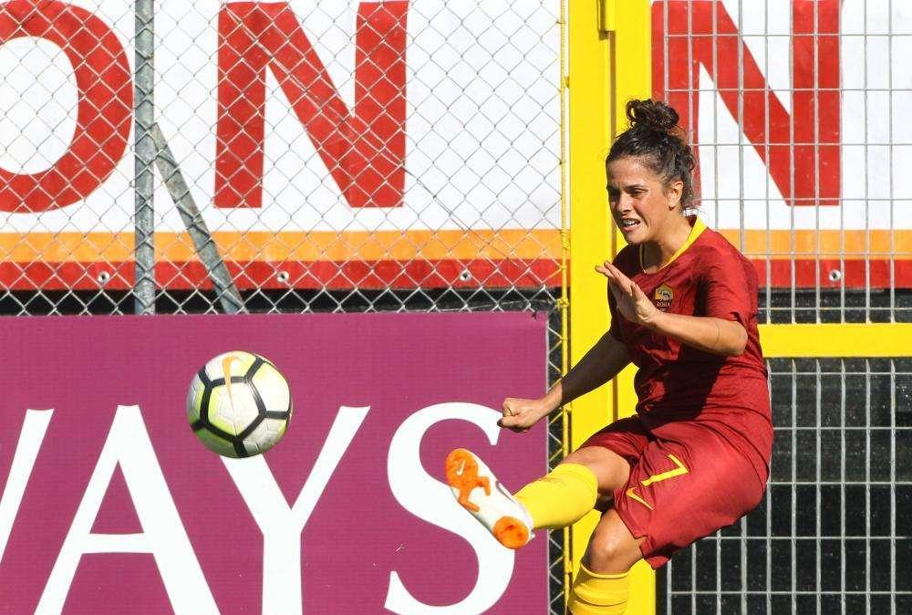 Roma Femminile, Simonetti via in prestito: "Questa maglia sarà per sempre la mia seconda pelle"
