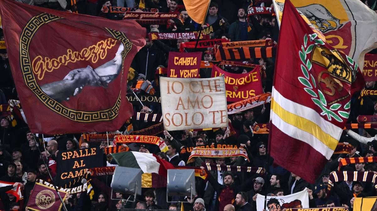 Ghisolfi: "Voglio dimostrare di meritare la Roma". I giallorossi seguono Anderson e Hudson-Odoi. Svilar chiede una clausola di 40 milioni