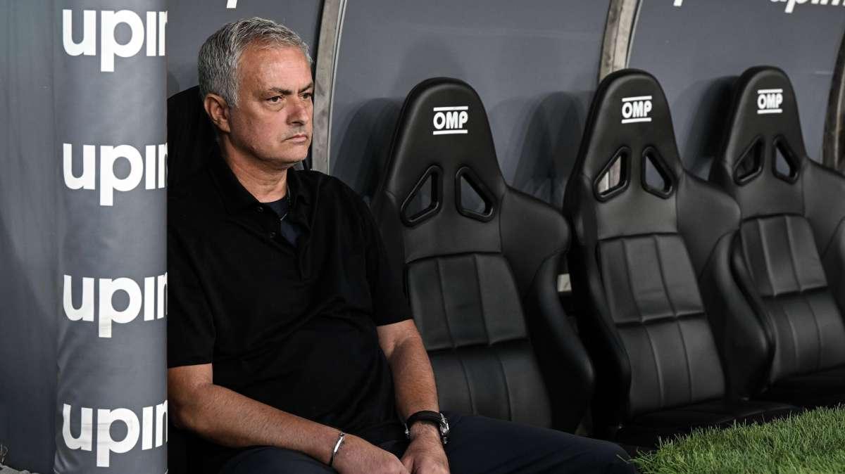Mourinho-PSG, gli aggiornamenti. Zidane primo nome per i parigini