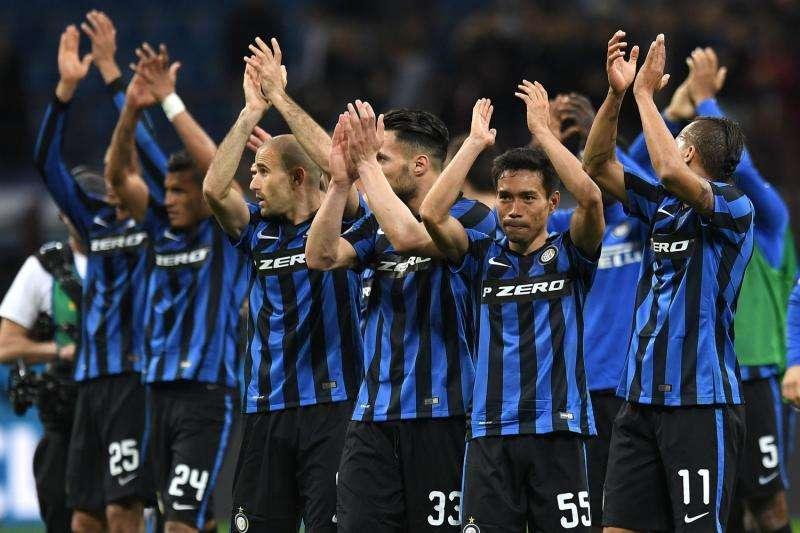 Anche l'Inter svela le nuove maglie. FOTO!