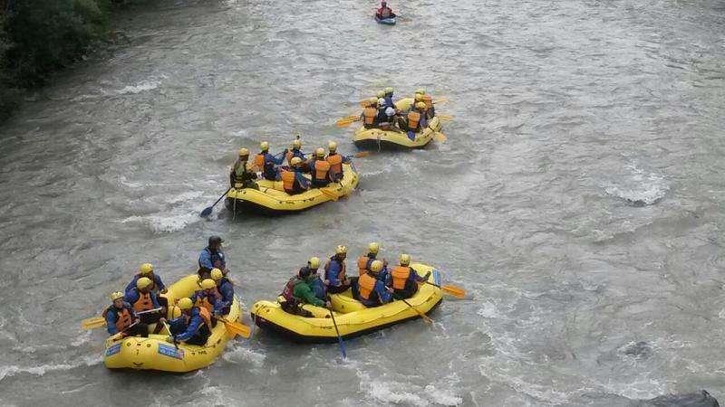 Rafting per la squadra a Dimaro, assenti Totti, Strootman, Maicon, De Sanctis, Florenzi e Gervinho. FOTO! VIDEO!