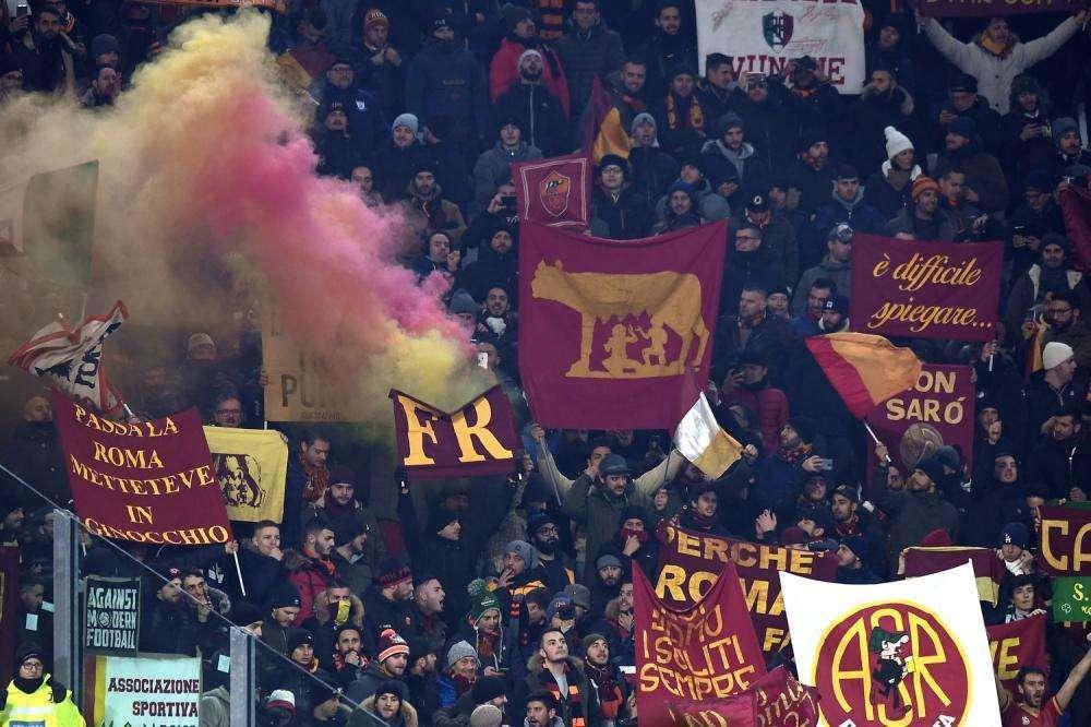 LA VOCE DELLA SERA - Totti: "Credo che anche De Rossi concluderà con la Roma". Trasferta di Udine aperta ai tifosi giallorossi che hanno acquistato i biglietti prima della decisione del Prefetto