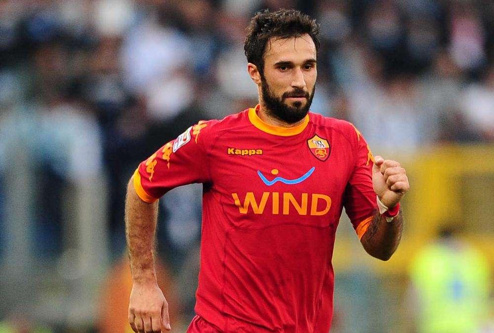 La Roma torna ad allenarsi, cè anche Vucinic