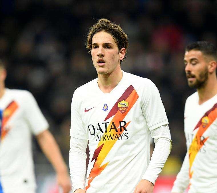 COVID-19, all'asta la maglia di Zaniolo