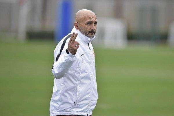 Nessun giorno di riposo per la squadra in vista di Frosinone e Sassuolo. Doppia seduta mercoledì