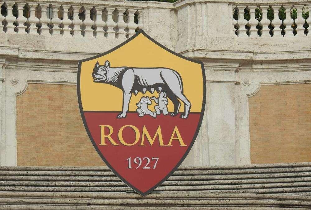 LA VOCE DELLA SERA - Trigoria, individuale per Perotti, Florenzi, Mirante e De Rossi. Presentata la Roma Femminile a Piazza di Spagna. Kluivert: "Voglio diventare un giocatore importante per la squadra"