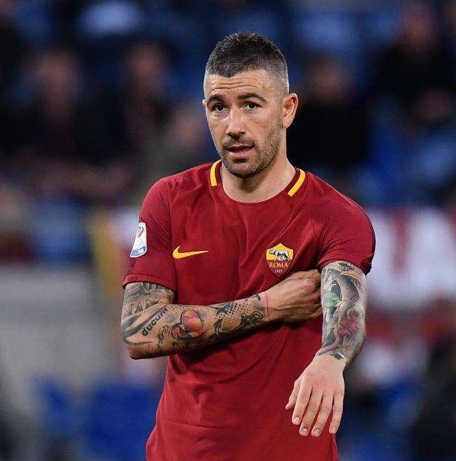 Kolarov: "Dopo il gol al Mondiale ho ricevuto i complimenti di Mihajlovic. Molti italiani tifano Serbia"
