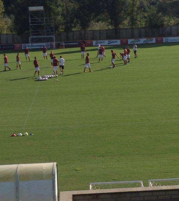  TRIGORIA - Lavoro in parte con il gruppo e in parte differenziato per Ibarbo. Fisioterapia per De Rossi, ok Torosidis