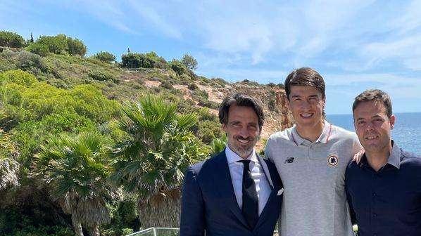 Tiago Pinto: "Pellegrini ha un legame identitario con il club, è un pilastro della Roma"