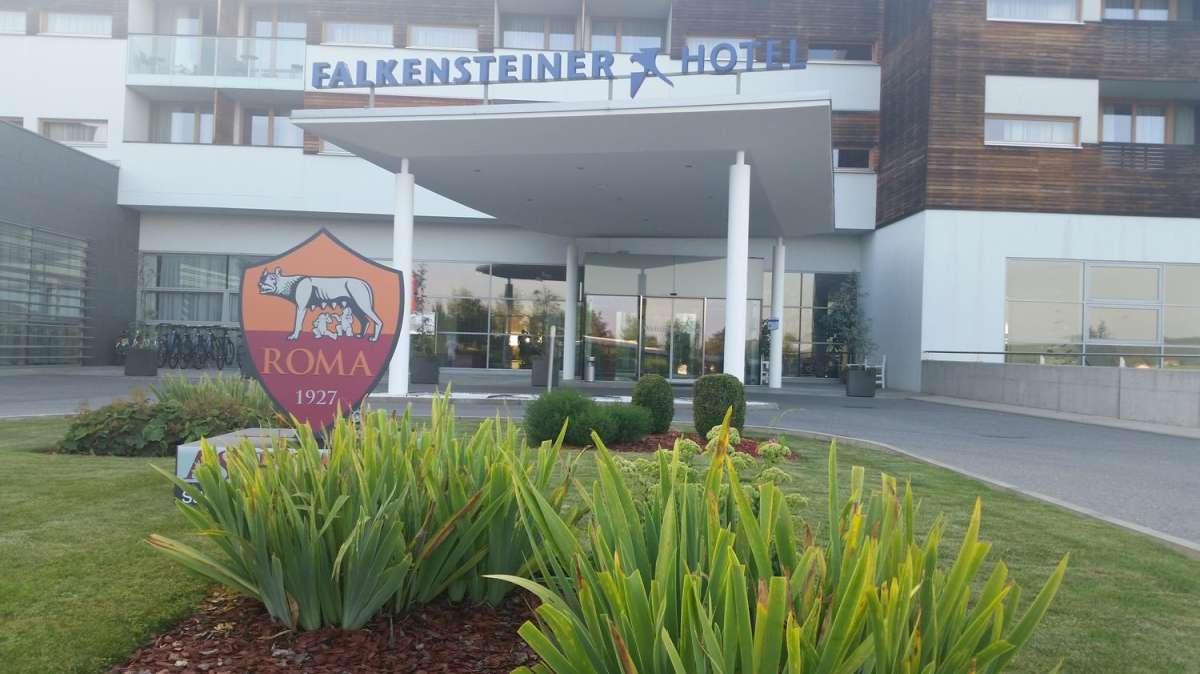 PHOTOGALLERY - Bad Waltersdorf, tutto pronto per accogliere la Roma!